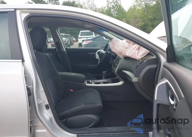 1N4AL3AP5FC198810: 42552149