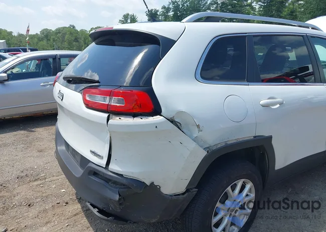 1C4PJMCB6EW150778: 42551345