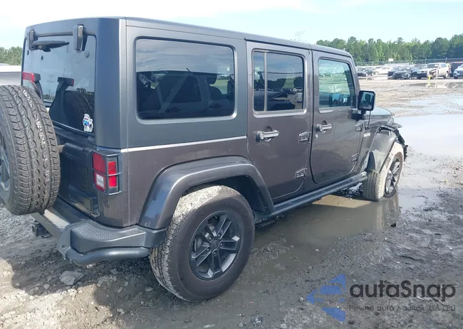 1C4BJWDG9JL860947: 42551352