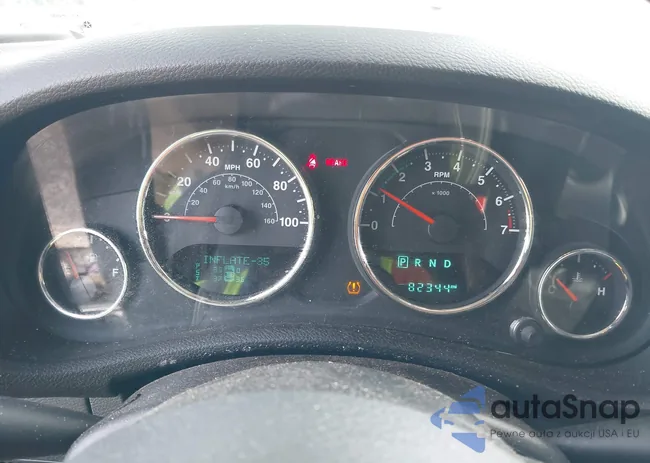 1C4BJWDG9JL860947: 42551352