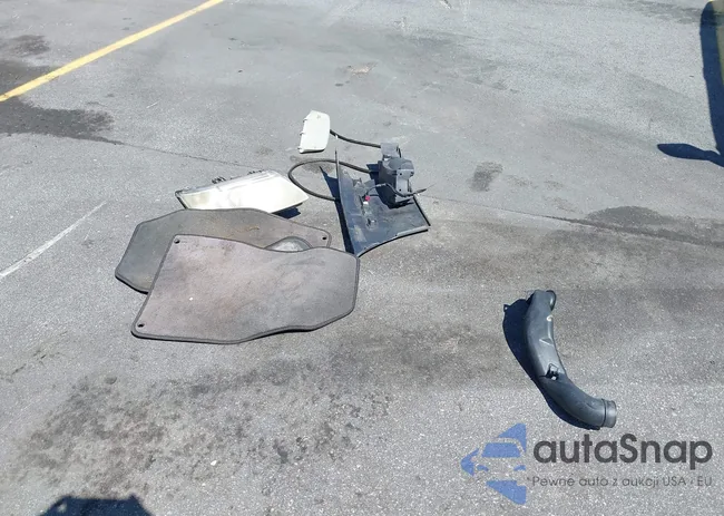 YS3FD49Y061134906: 42551364