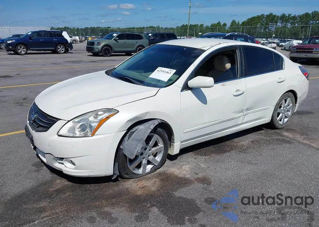 1N4AL2AP4CN577100: 42551463