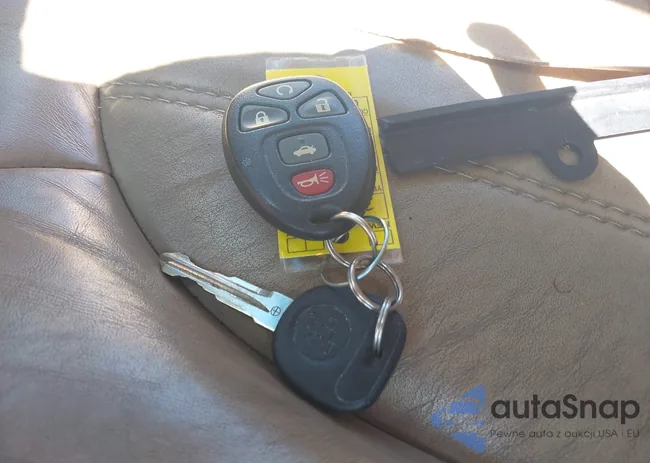 1G4HC5EM8BU128819: 42552626