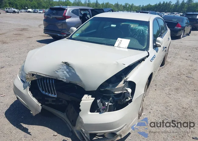 1G4HC5EM8BU128819: 42552626