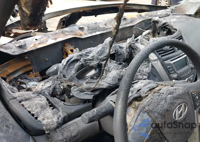 KMHCT5AE4GU248228: 42552672