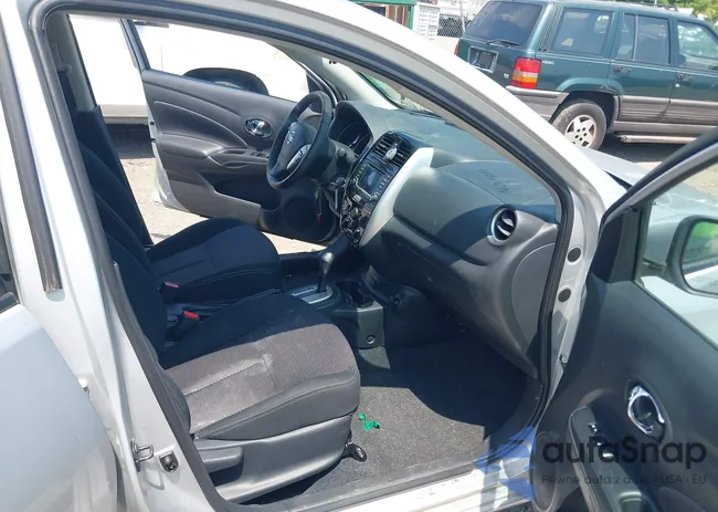 3N1CN7AP3HL878588: 42552753