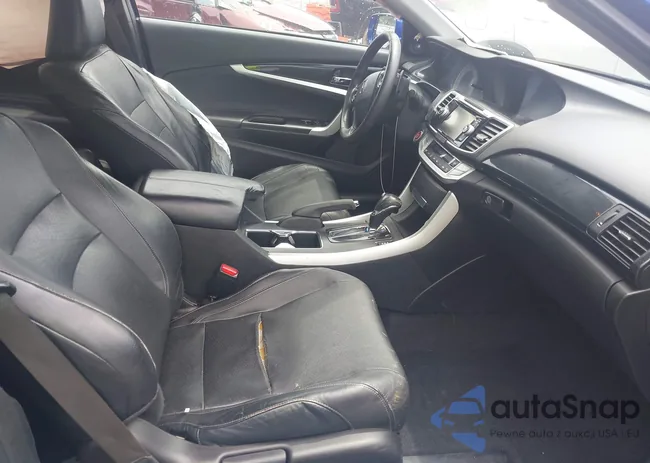 1HGCT1B82EA007077: 42552755