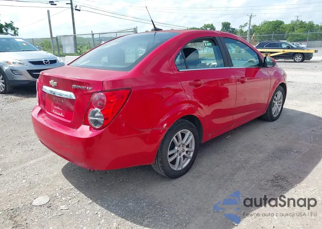 1G1JC5SH8D4140526: 42552789