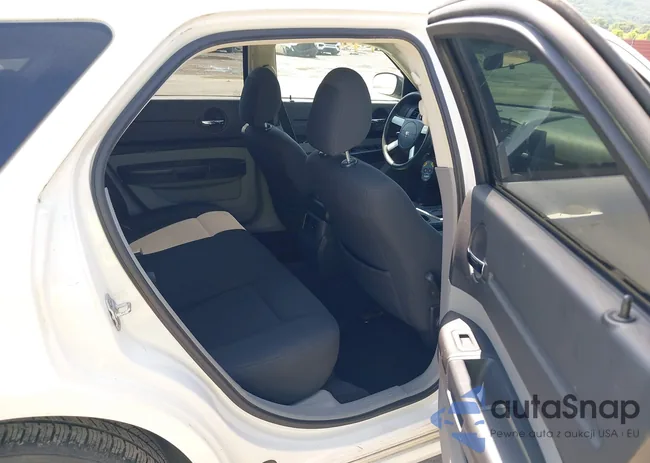 2D4FV47T28H237540: 42552820