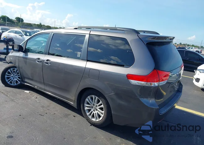 5TDYK3DC9BS117594: 42553026