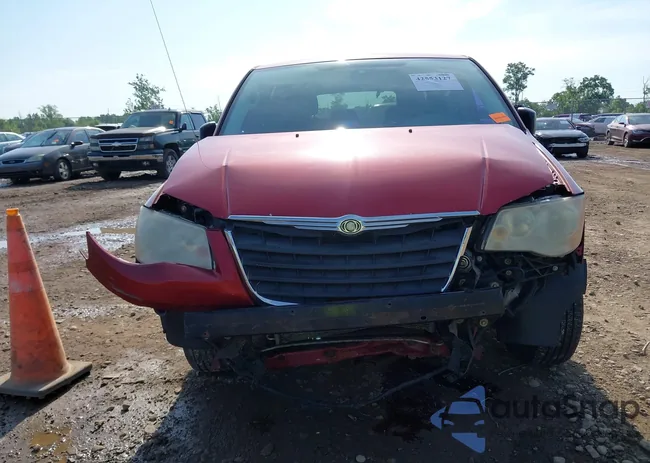 2A8HR44H68R748780: 42553127