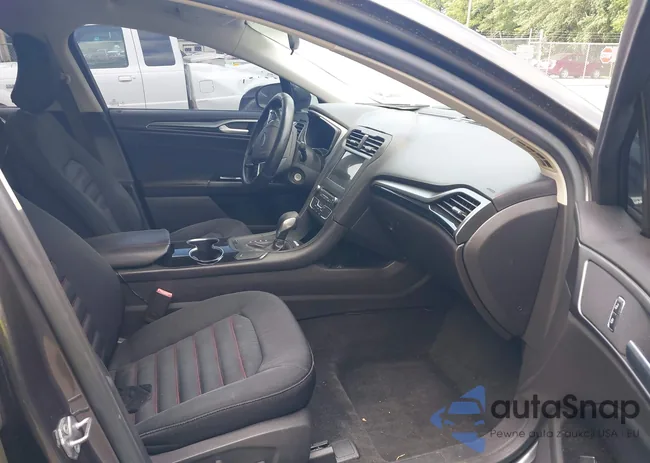 3FA6P0HD5GR201583: 42552292