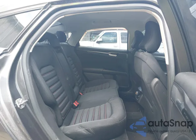 3FA6P0HD5GR201583: 42552292