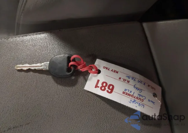 1GYEE437780136042: 42552302