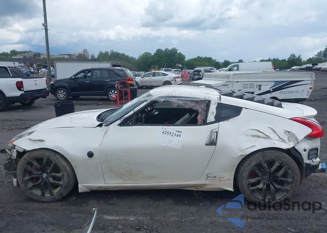 JN1AZ4EH2KM422186: 42552349