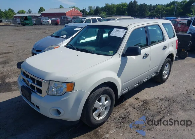 1FMCU0C79CKB45133: 42552358