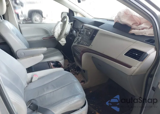 5TDYK3DC3DS297044: 42552470