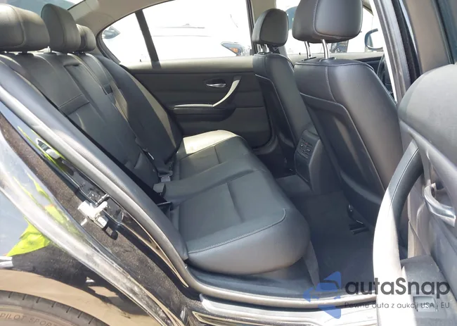 WBAPH5C50BF093756: 42552472