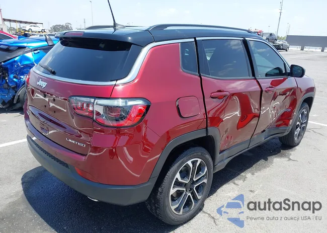 3C4NJDCB3NT111272: 42552503