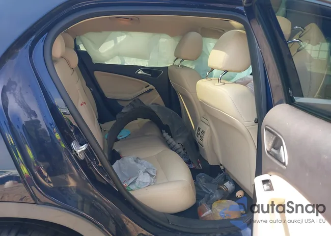 WDCTG4EB4HJ300408: 42553580