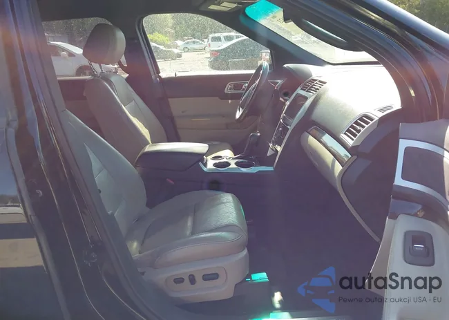 1FMHK7F83BGA86154: 42553623