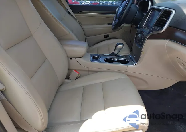 1C4RJFBG4JC172372: 42553662