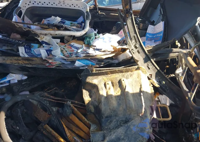 JF2GUADC1R8236427: 42553784