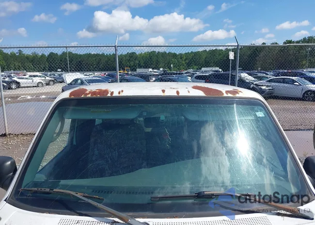 1FTYR10D04PB55081: 42553795