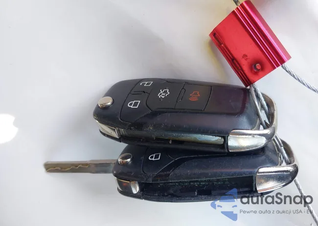 3FA6P0T95GR322164: 42553970