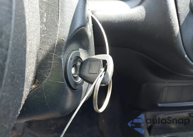 1HGEM21682L107793: 42553259