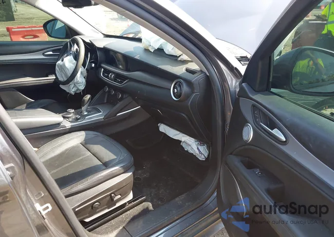 ZASFAKPNXJ7B73738: 42553320