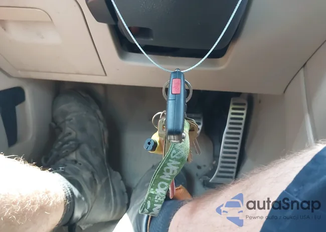 3VW7A7AT1DM801856: 42553338