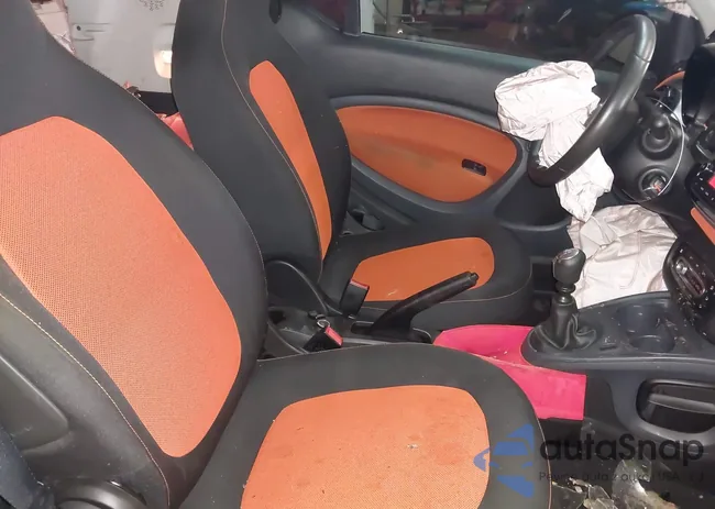 WMEFJ5DA4GK045241: 42553463