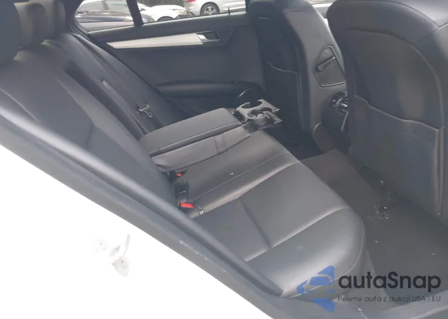 WDDGF5EB4AR099719: 42554625