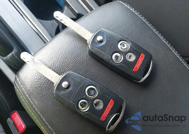 JH4CU2F63DC002952: 42554739