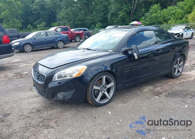 YV1672MC3BJ117052: 42554762