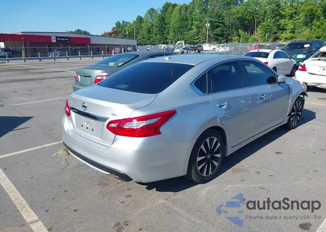 1N4AL3APXHC169001: 42555793