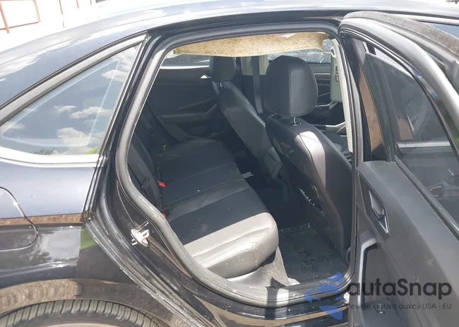 3VWE57BU3KM226899: 42555853