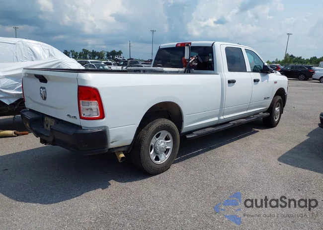 3C6UR5HJXMG680533: 42555210