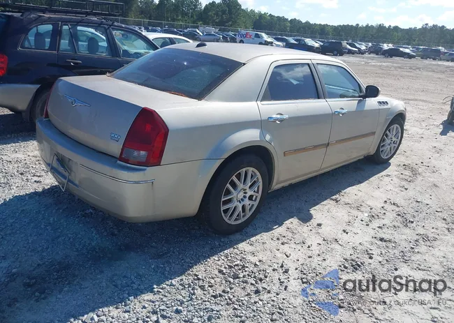 2C3KA53G16H143267: 42556596