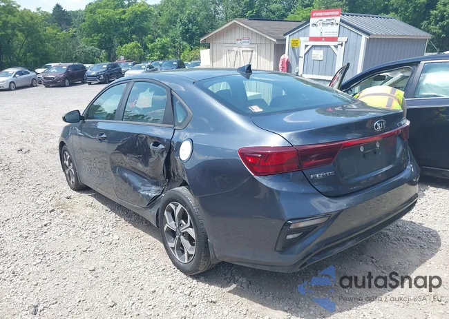 3KPF24AD9LE162377: 42556650