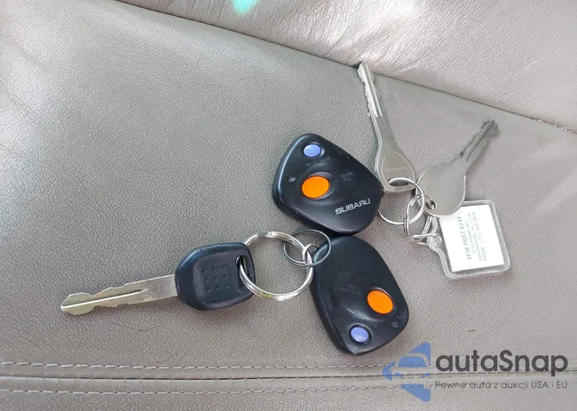 4S3BE686337214482: 42556673