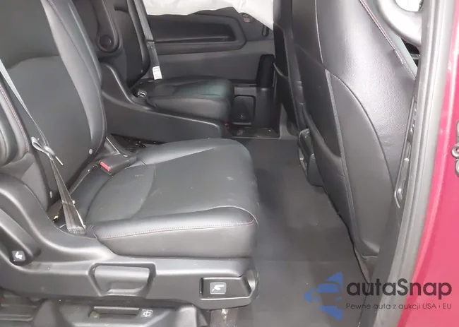 5FNRL6H71PB033829: 42556727