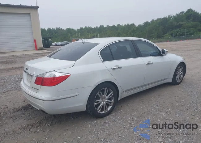 KMHGC4DF0BU140553: 42556816