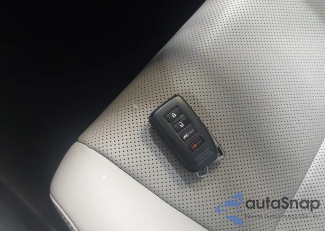 2T2HZMDA0LC241565: 42556825