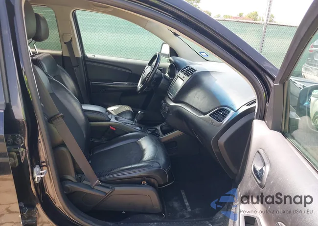 3C4PDCGB7GT170865: 42556832