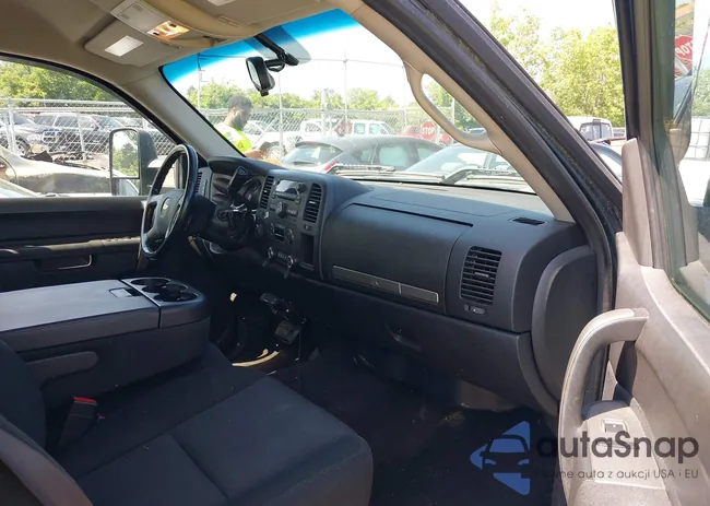 1GCRKSE05BZ370817: 42556855