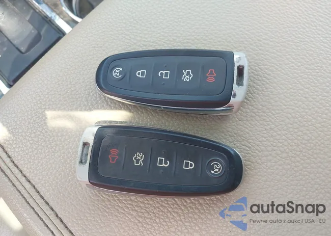 1FMJK2AT7FEF07908: 42556872