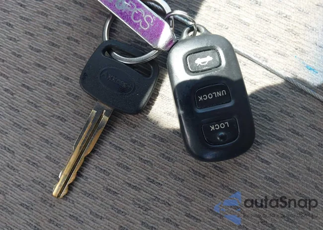 4T1BE32K03U675270: 42556886