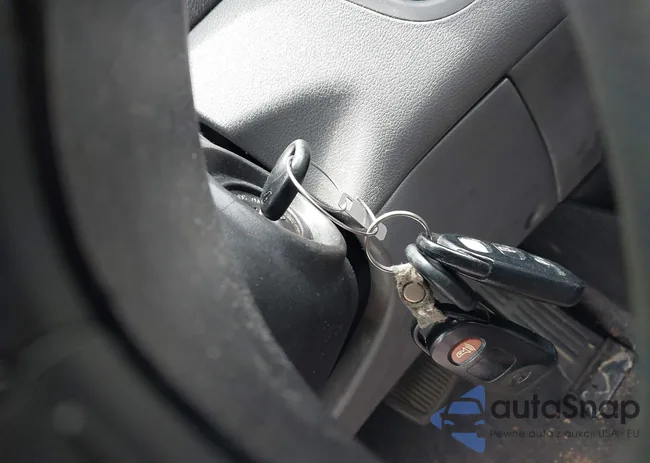 5NPDH4AEXBH032441: 42556930